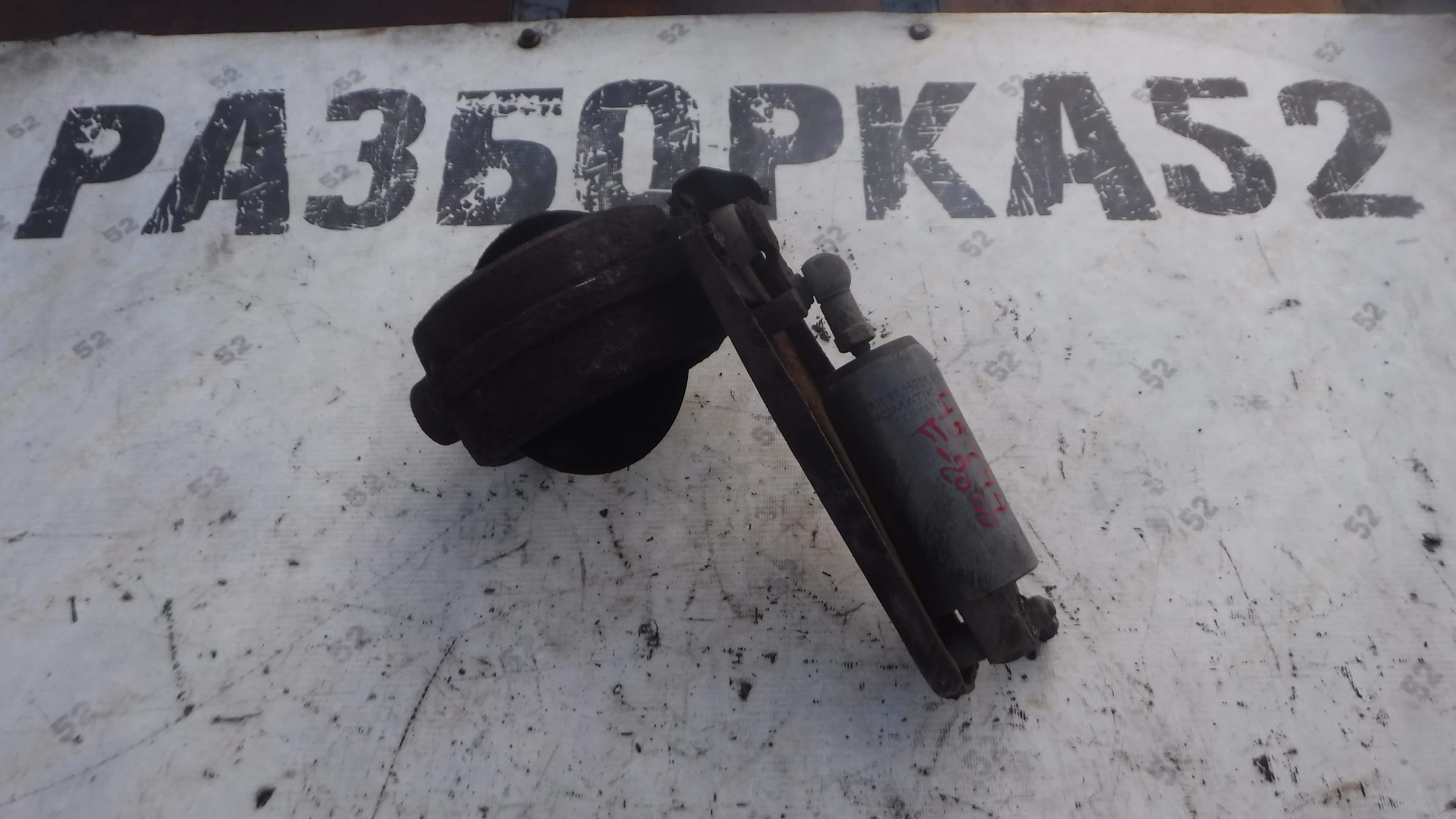 Цилиндр нагрузки турбокомпрессора Заслонка Ман Man F2000 81157016112